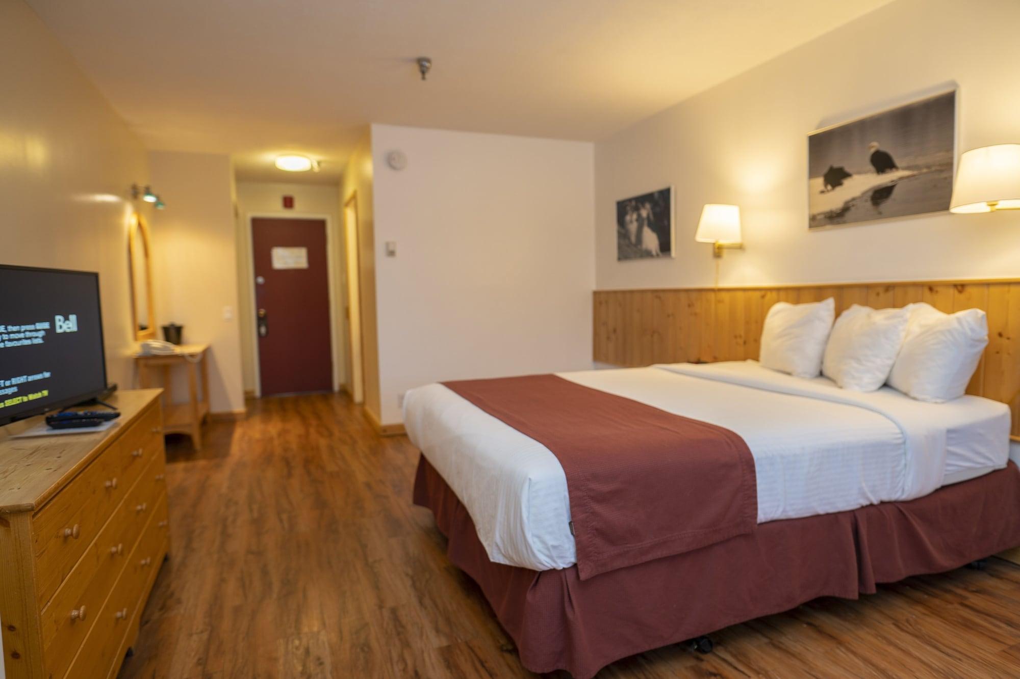 Canadas Best Value Inn- Riverview Hotel Whitehorse Eksteriør billede