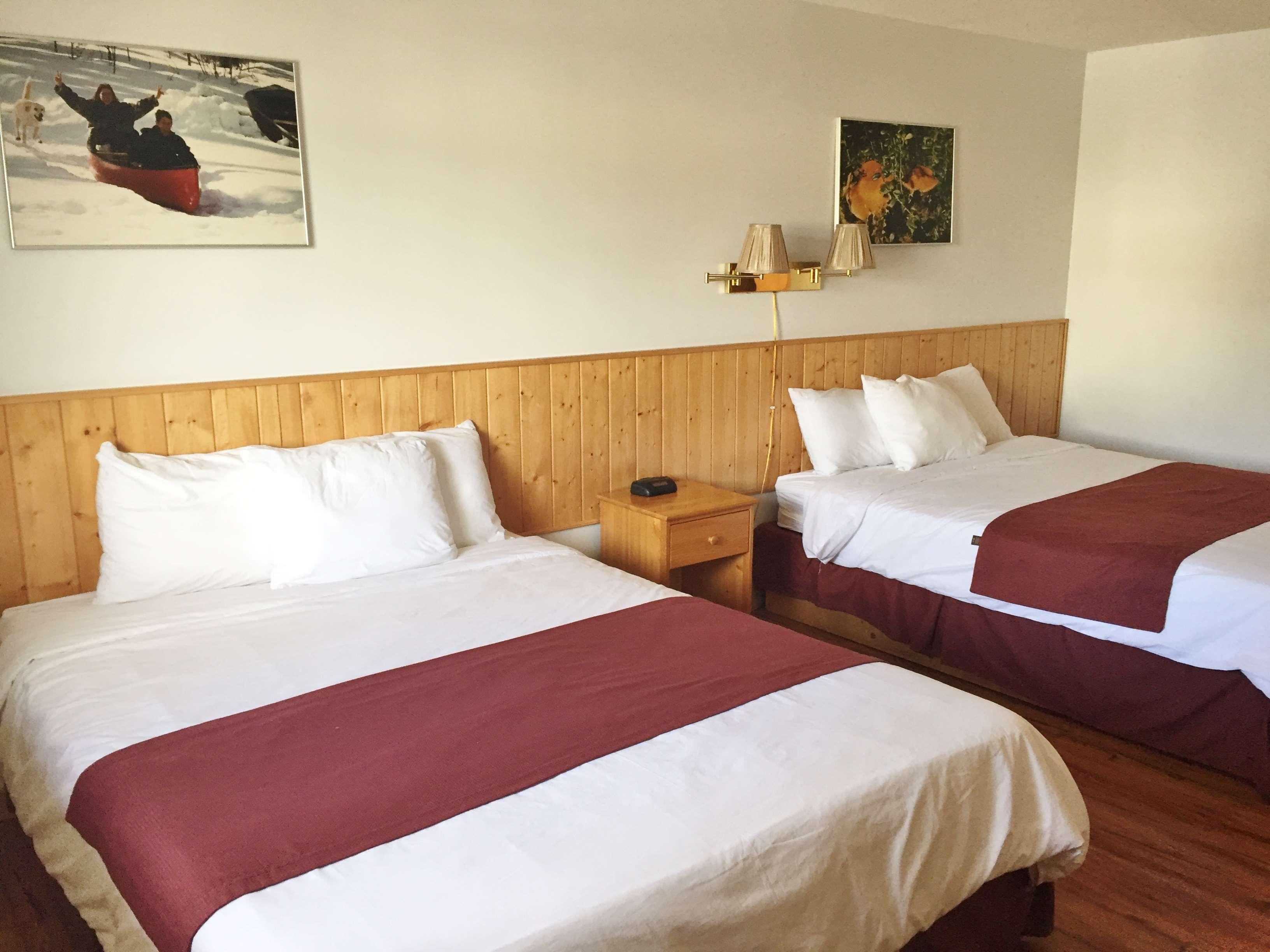 Canadas Best Value Inn- Riverview Hotel Whitehorse Eksteriør billede