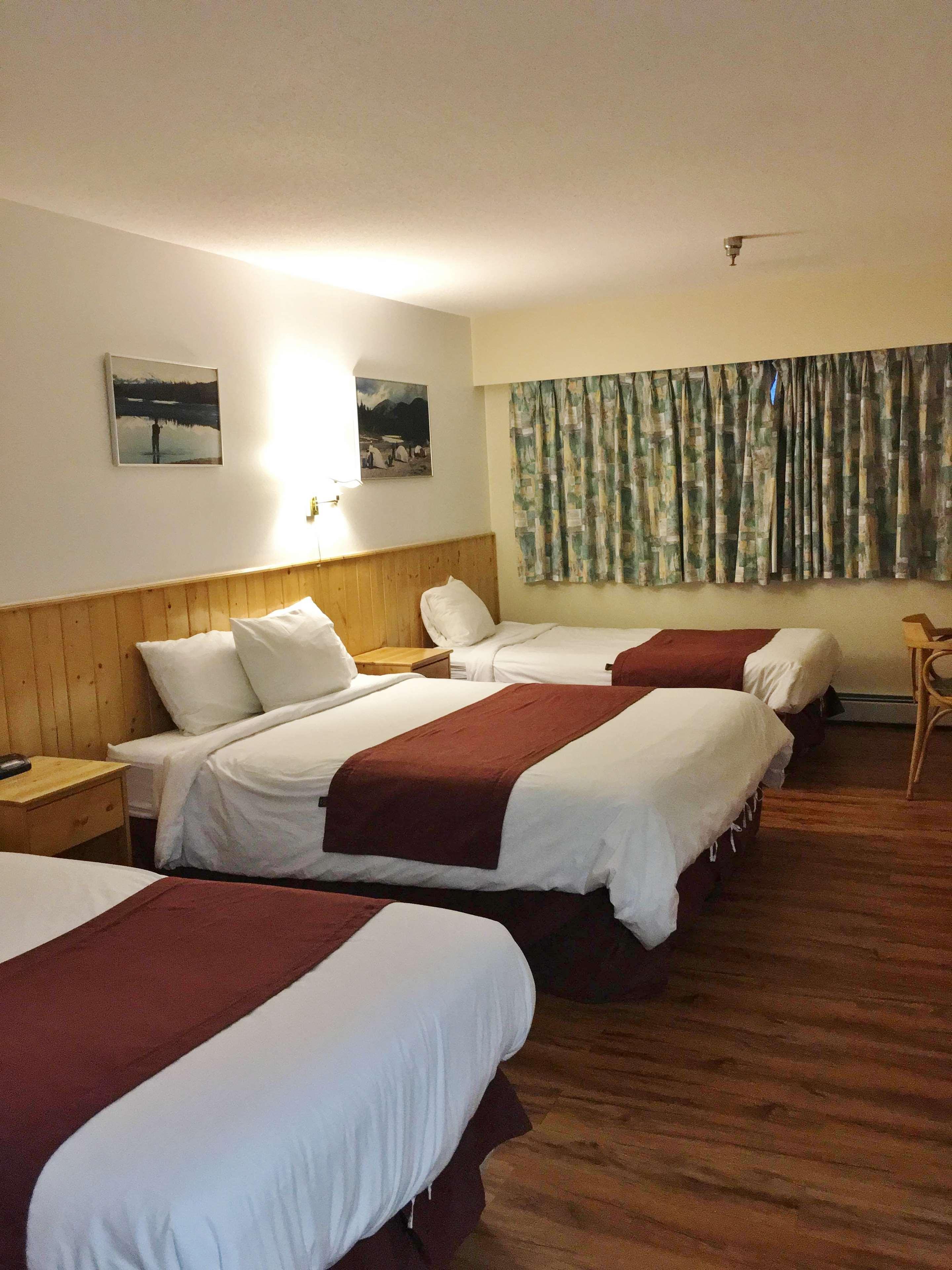 Canadas Best Value Inn- Riverview Hotel Whitehorse Eksteriør billede