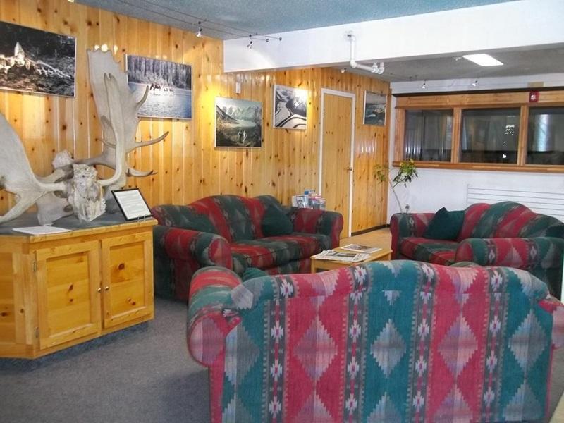 Canadas Best Value Inn- Riverview Hotel Whitehorse Eksteriør billede