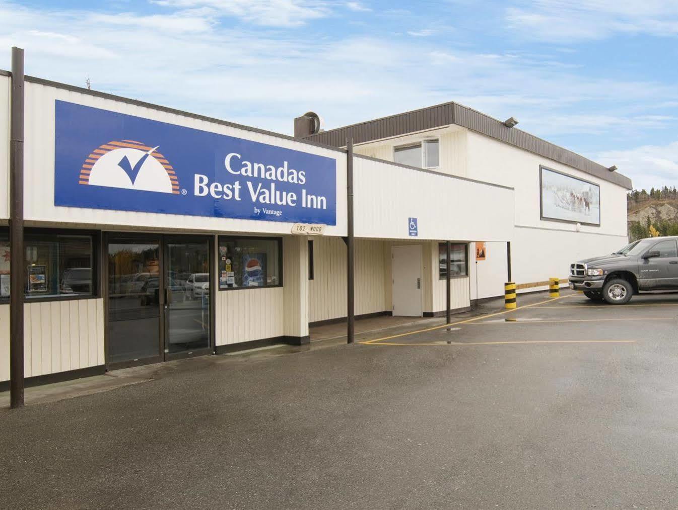 Canadas Best Value Inn- Riverview Hotel Whitehorse Eksteriør billede